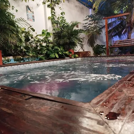Habitacion Hasta Para 4 Personas Con Aire Acondicionado Y Wifi *