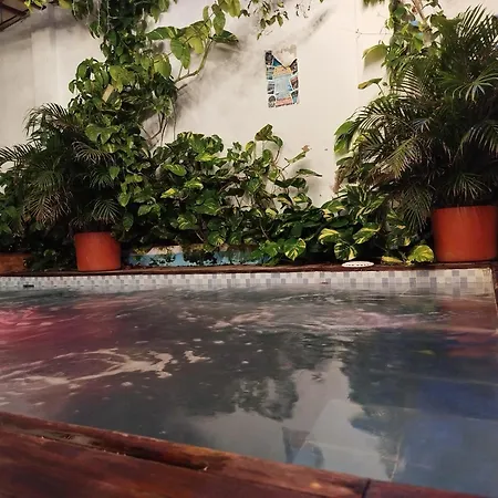 Habitacion Hasta Para 4 Personas Con Aire Acondicionado Y Wifi Cartagena